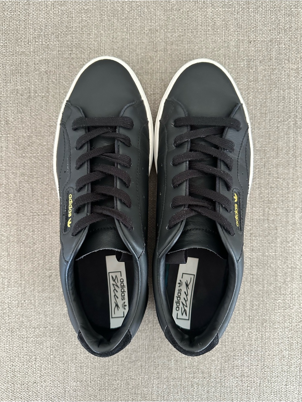 Adidas’ SS19 Sleek 'Core Black' . 6.5sz